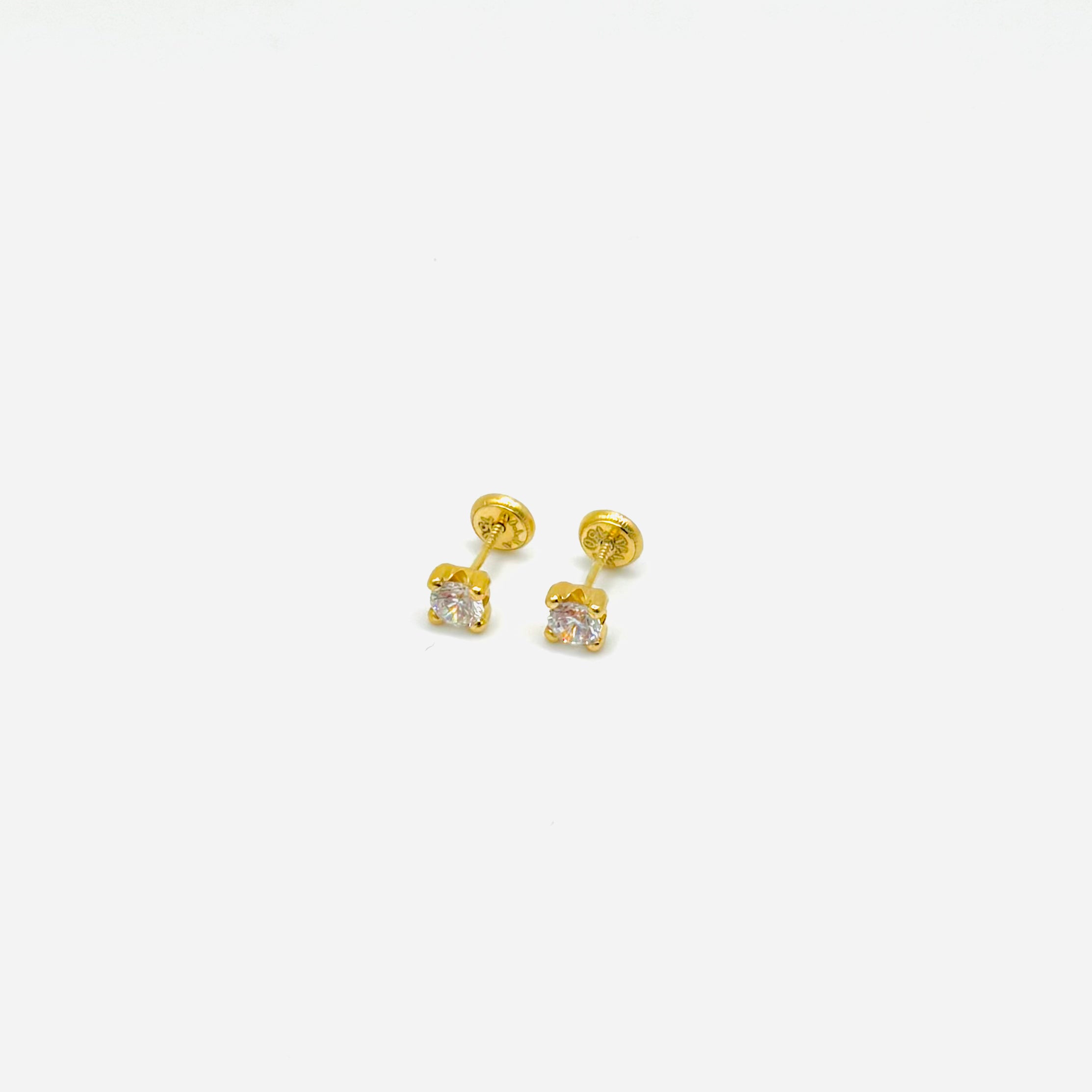 Aro con Circón Solitario de 4mm en Oro 18k