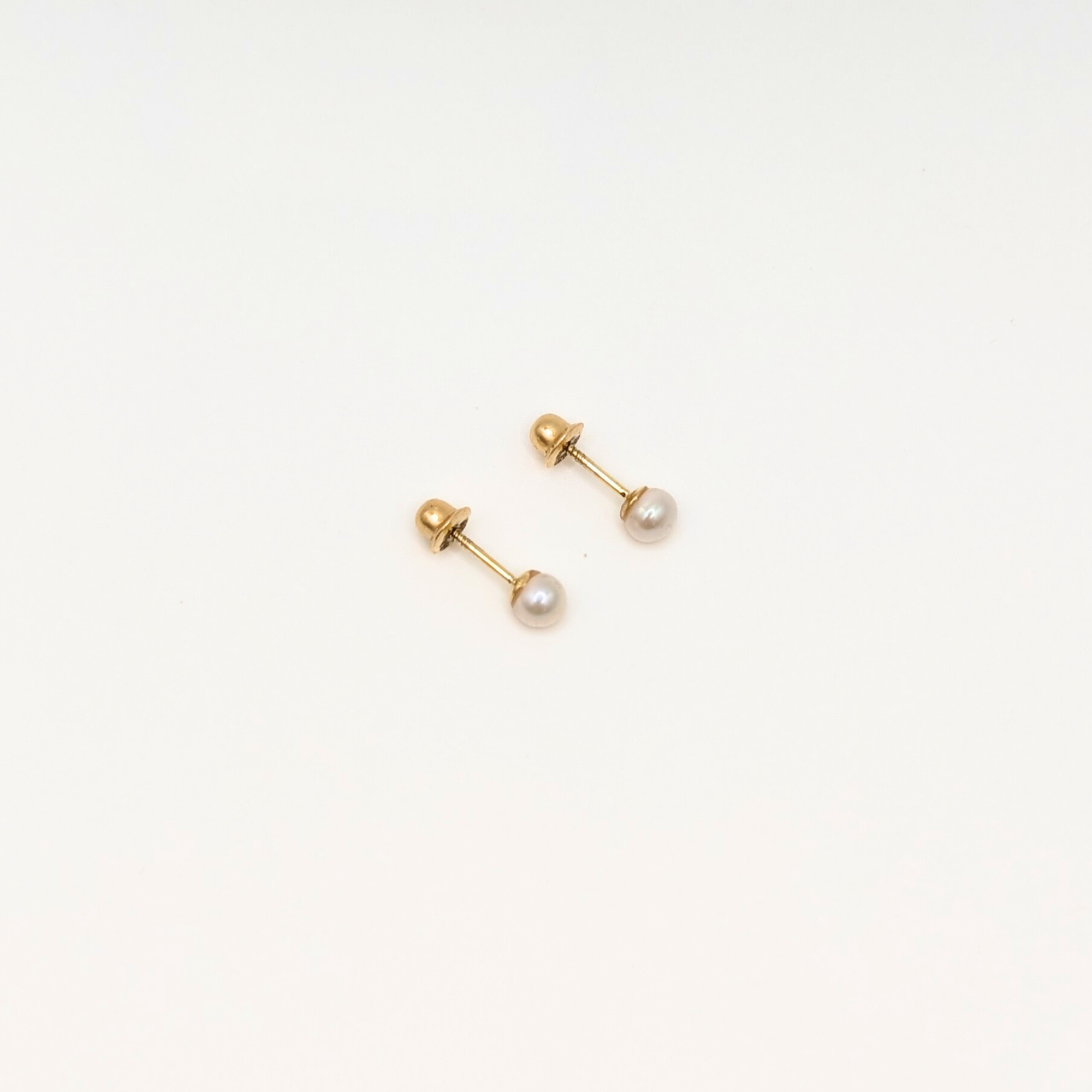 Arito Perla Abridor Recién Nacido de Perla Cultivada de 3mm o 4mm en Oro 18K