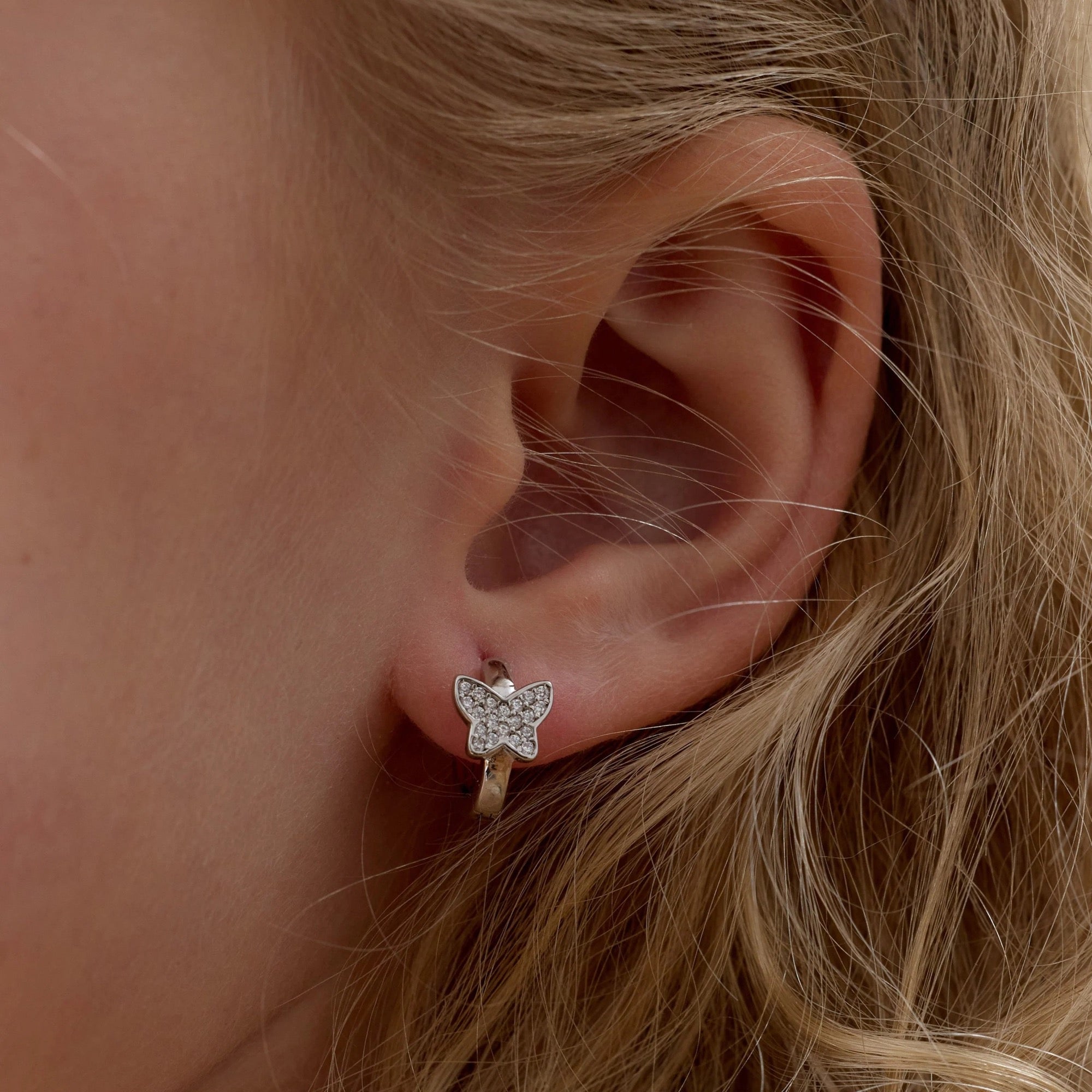 Aro Argollas de Mariposa con Circones de Plata 925