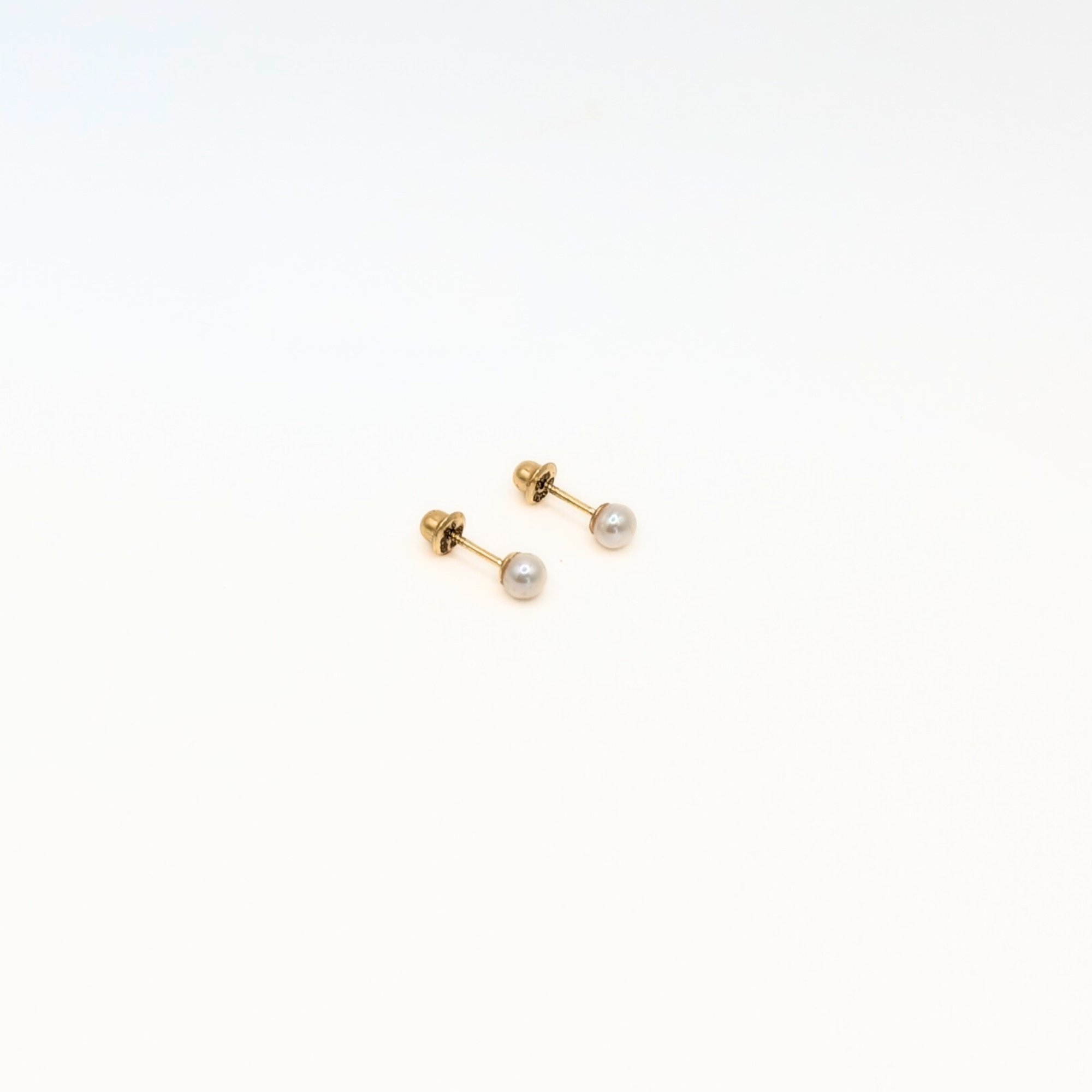 Arito Perla Abridor Recién Nacido de Perla Cultivada de 3mm o 4mm en Oro 18K