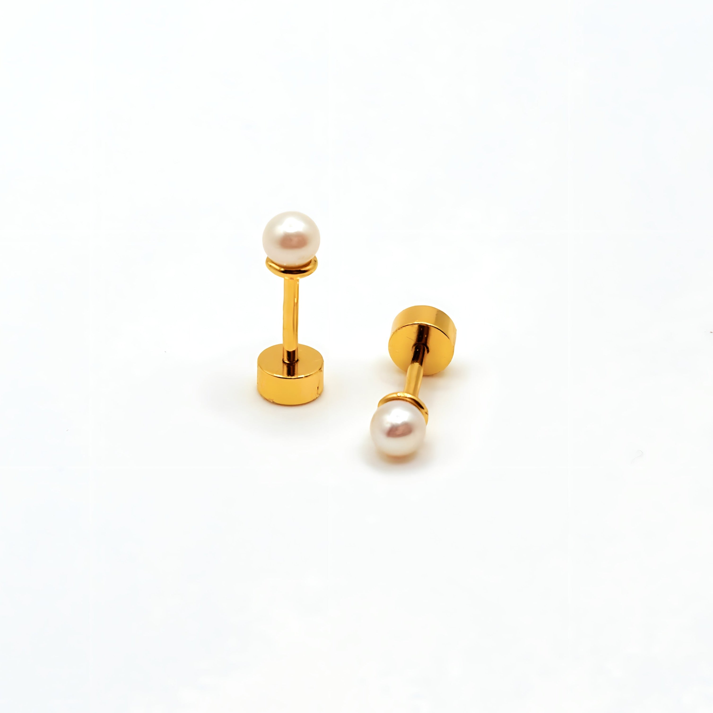 Aros de Perla Cultivada de 3mm de Plata 925 enchapados en Oro 18k