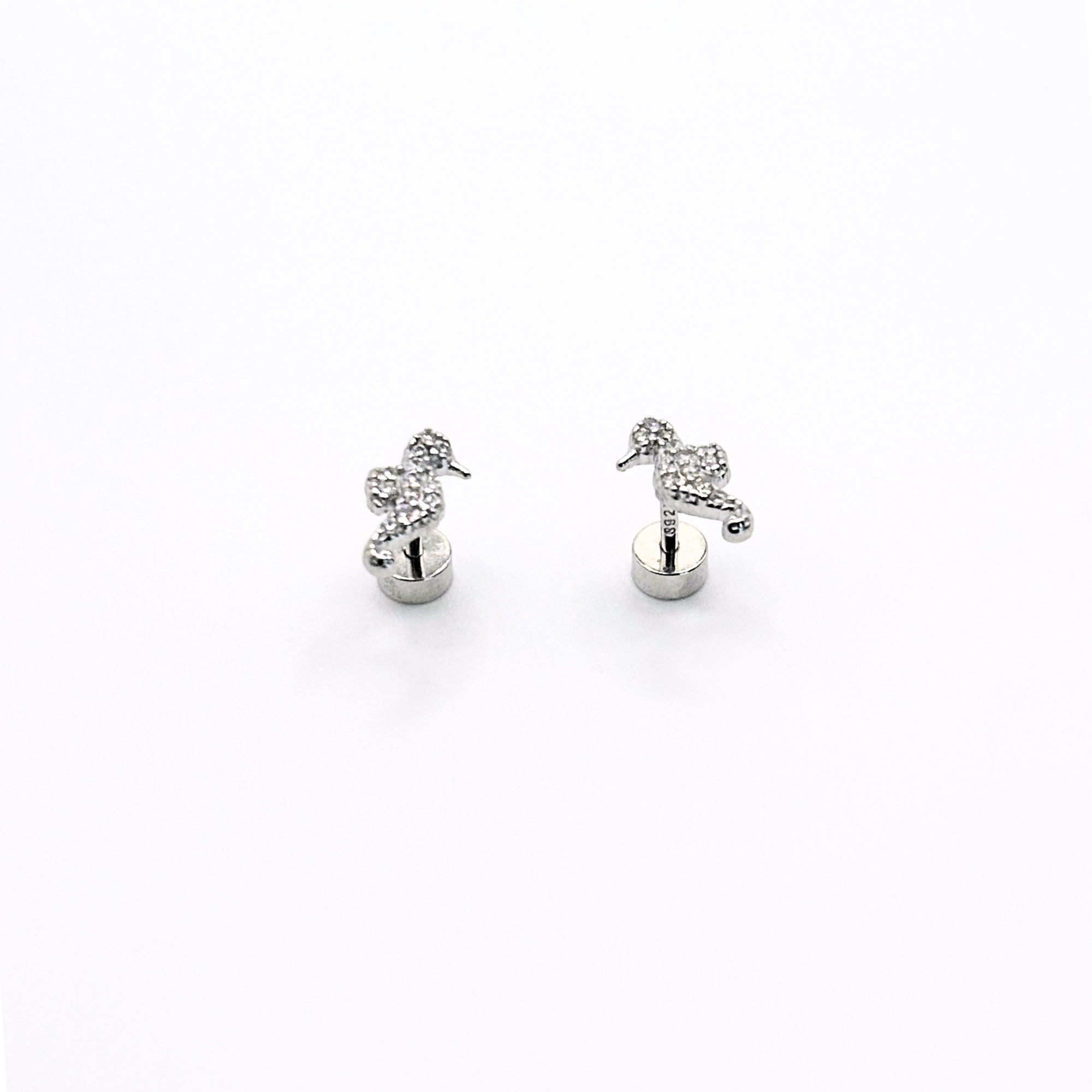 Aros de Caballito de Mar con Circones de Plata 925