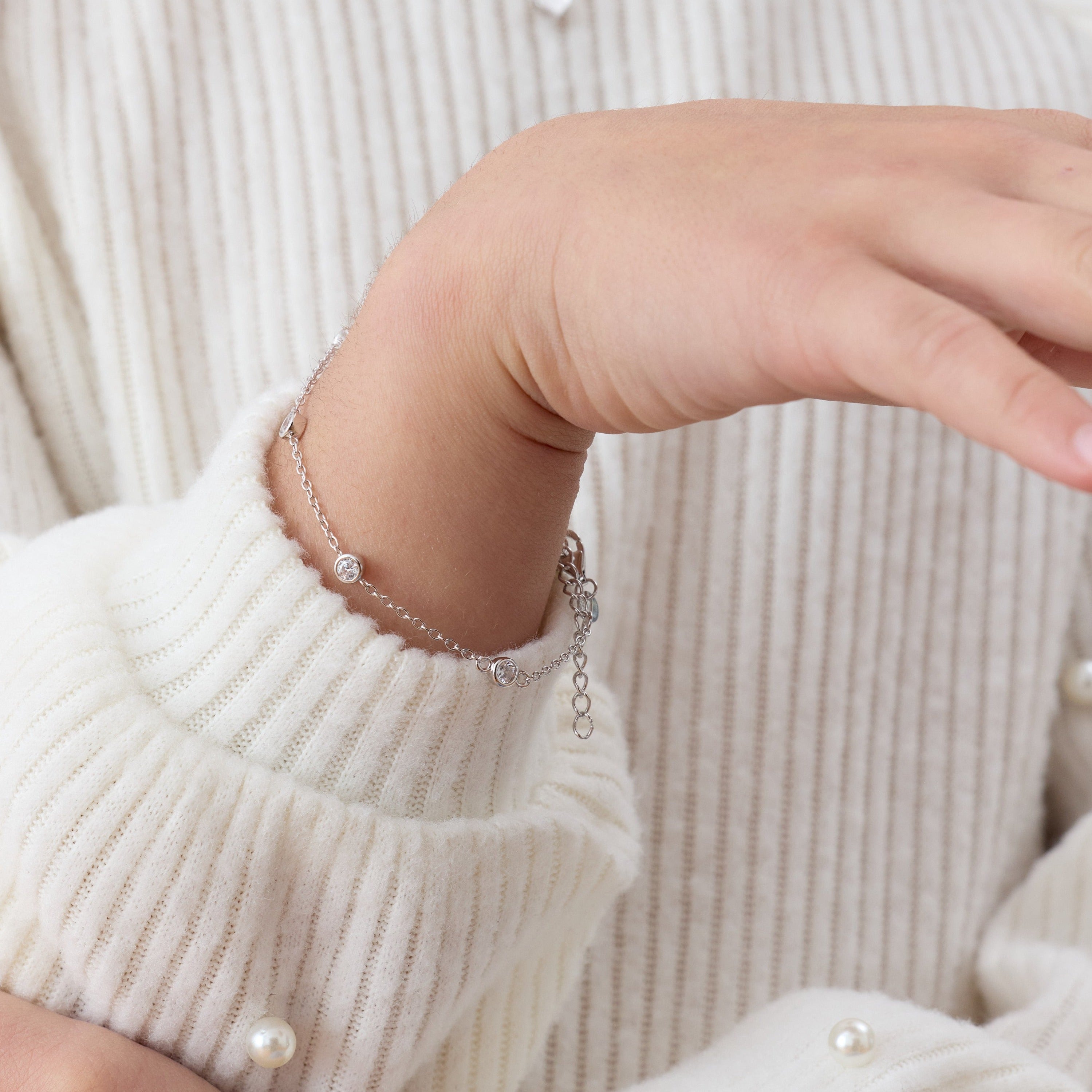 Pulsera con Circones de Plata 925